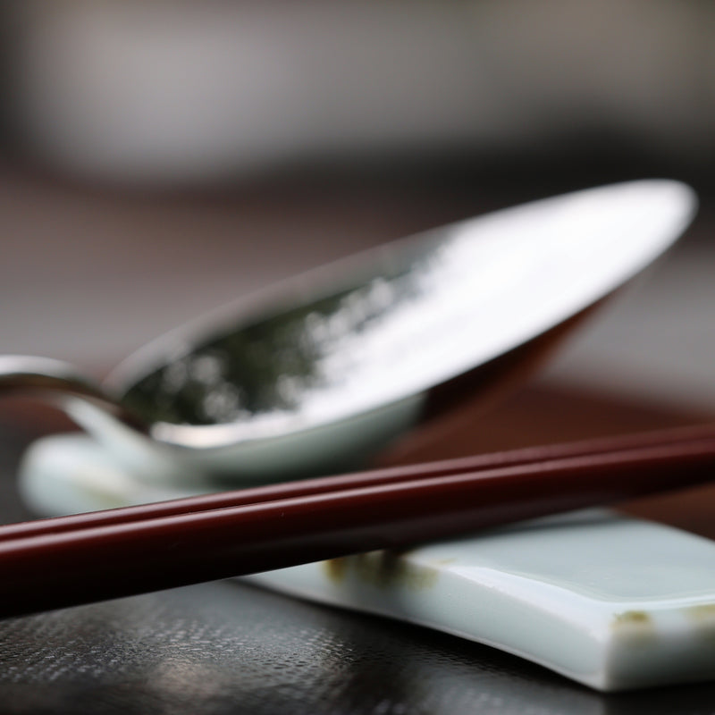S-023 | AKIO MOMOTA Sabi-yu Cutlery rests set of 2 pieces, L10 cm