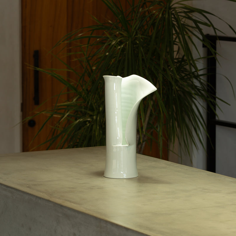 AKIO MOMOTA Contemporary Art object 4